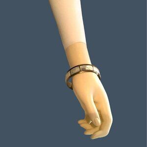 BEAUTIFUL WOMEN GOLD/WHITE TONE BANGLE BRACELET